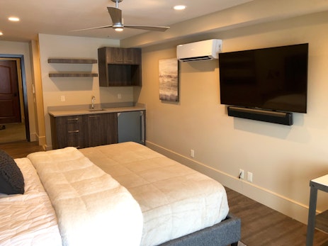 Ski Village Loft 3BR Ski Village Loft 3BR