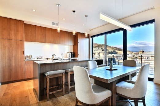 Modern & New 1BR Residence in Canyons Village- Ski in/ski out!