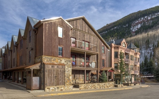 Ore Station 2 | Modern Oasis in the Heart of Telluride w/ Hot Tub