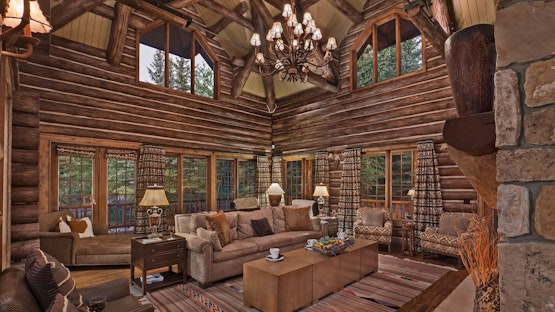 Pioneer Lodge Pioneer Lodge