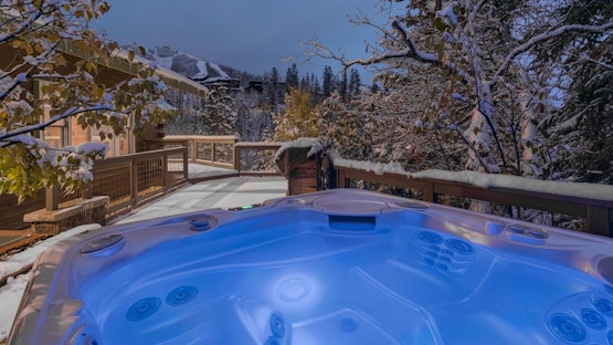 Blue Spruce Cabin Blue Spruce Cabin