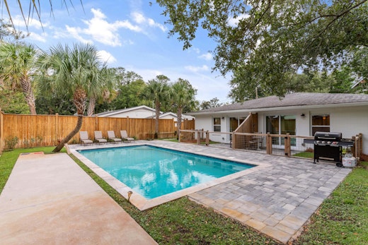 Perfect Symmetry - 520 Beach - 4 Bedrooms Perfect Symmetry - 520 Beach - 4 Bedrooms