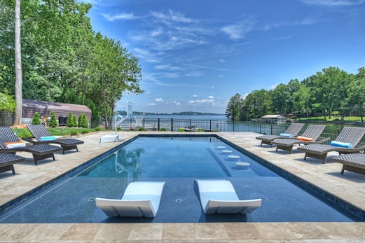 Bright Water Cove | Saltwater Pool