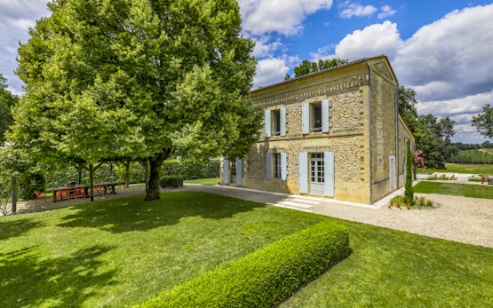 Maison Vinicole Maison Vinicole