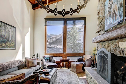 Elegant 3Br Condo in Vail for the Best Summer Adventures