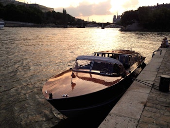 Paris Private River Seine Cruise