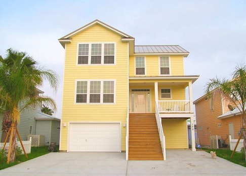 Sun Shiner Beach House  RS109