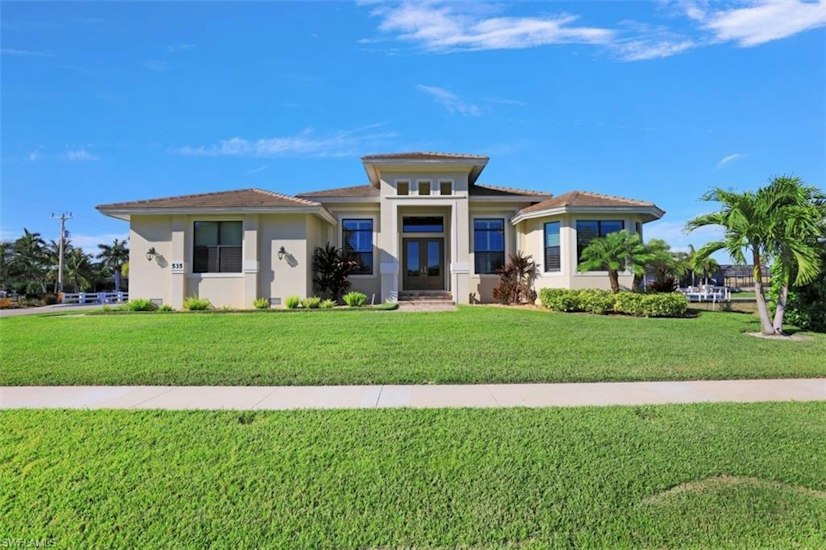 Luxury Vacation Rental Home Marco Island, FL Spinnaker Dr. 535