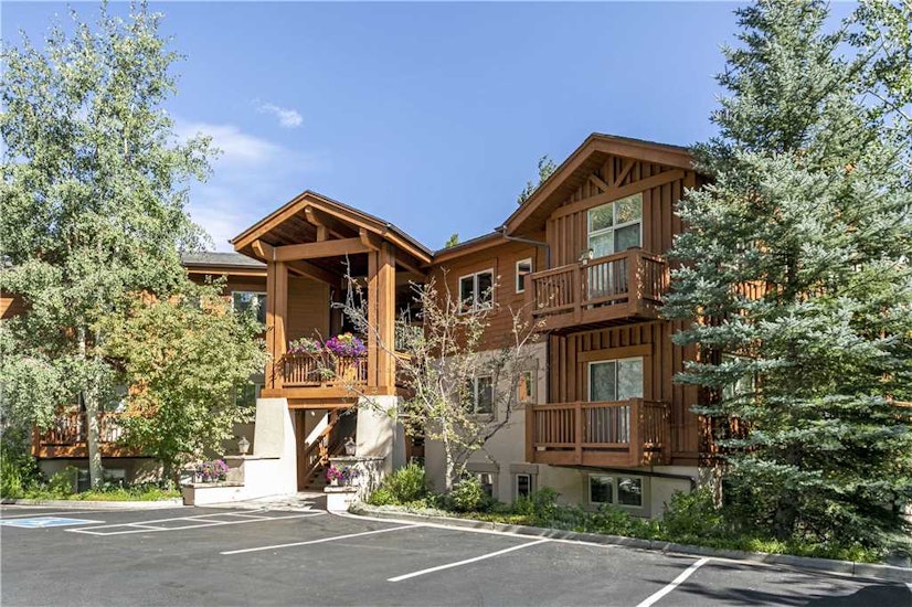 Luxury Vacation Rental Apartment Vail, CO Timberfalls 1905 Time