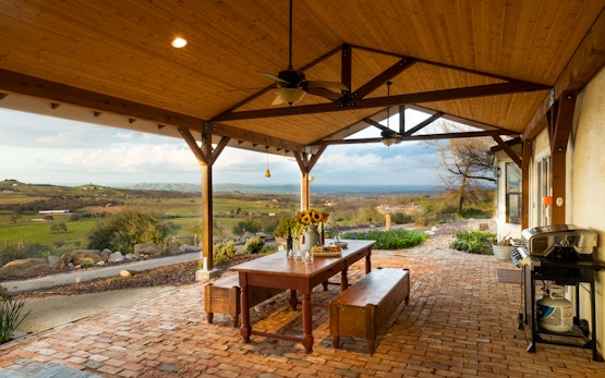 Olive Ranch | Enjoy Sunsets over the Valley | 4.5 Acre Ranch Home