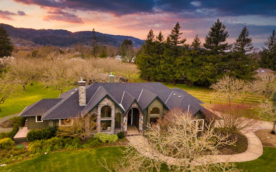 Wellington | Secluded Wine Country Estate w/ Gorgeous Mtn Views