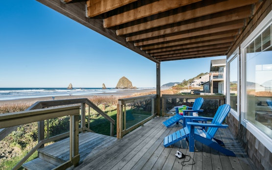 Blue Starfish | Ocean Views & Direct Cannon Beach Access