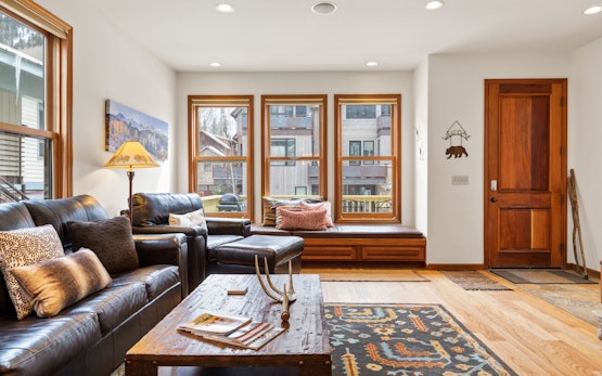 Pacific Street Townhome 514B | Cute Townhouse in the Heart of Telluride!