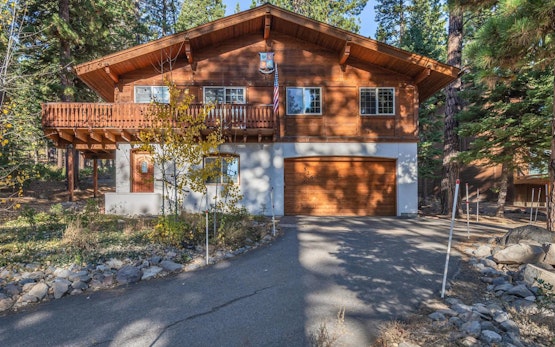 Wolf's Lair | Swiss Chalet w/ Private Hot Tub & Access to Northstar Resort Community