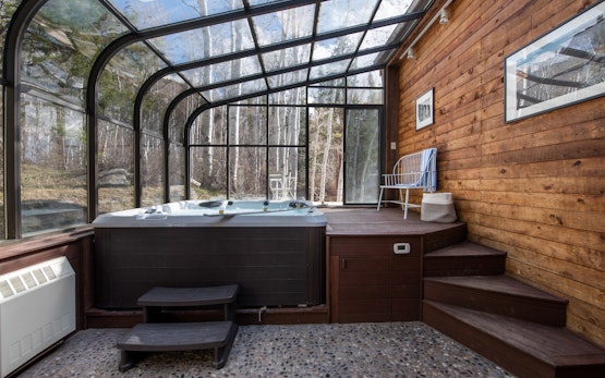 Condor | Gorgeous Mountain Home w/ Hot Tub & Sauna