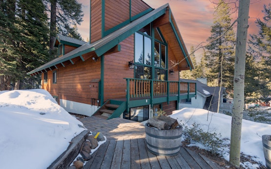 Tallac | Secluded & Woodsy Tahoe Cabin in Incline Village