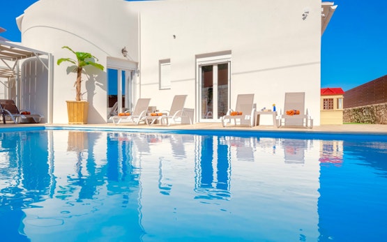 Sky Beachfront Villa with private pool