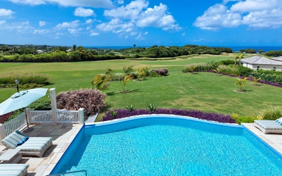 Fairway Views with Private Pool - High Spirits