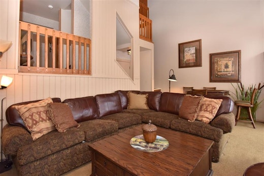 Seven Springs 3 Bedroom Standard Townhouse, Sleeps 11!
