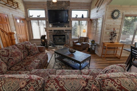 Seven Springs Sunridge 3 Bedrooms Premium Condo, Pet Friendly!