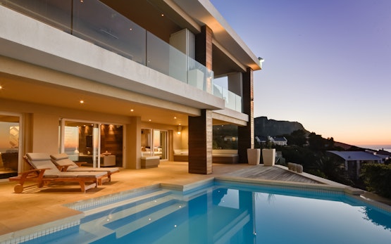 Theresa Luxe - Luxury Villa with pool & views