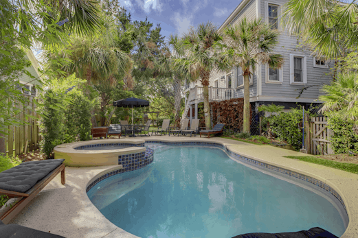 2701 Palm Boulevard | Steps to the Beach, Ping Pong, Putting Green