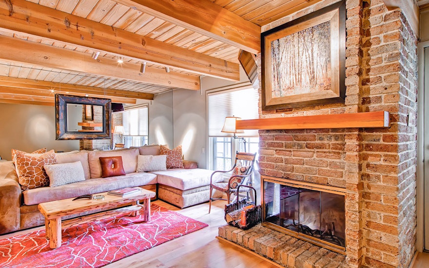 Aspen Luxury Condos Mountain View, 2BD Time & Place