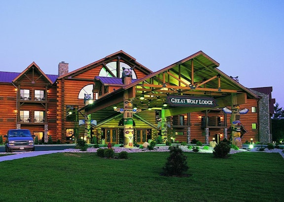 The Great Wolf Lodge Family Waterpark Experience