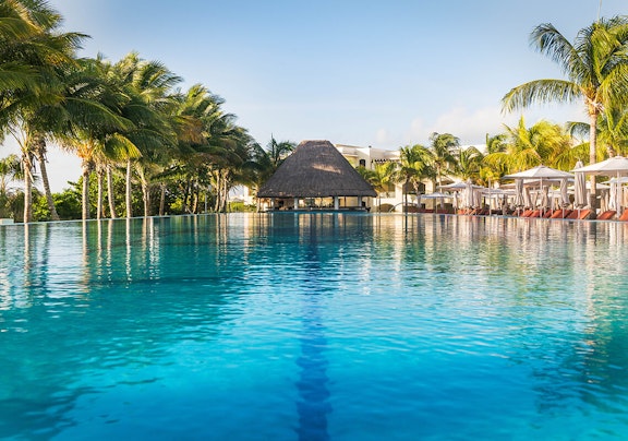 Six Night Cancun Moon Palace All-Inclusive Resort and Spa