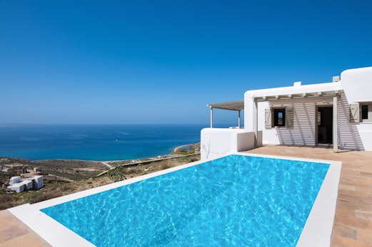 Renovated Luxury Oceanview Villa W/ Pool in Mykonos