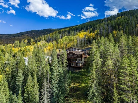 Vail Valley Views, Hot Tub & Parking Included!