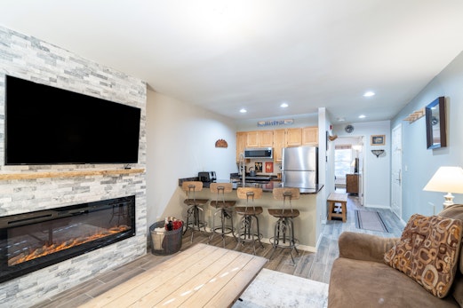 Etta Place 6 | Ski In/ Ski Out Unit!