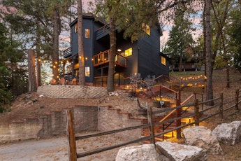 Wolf's Den